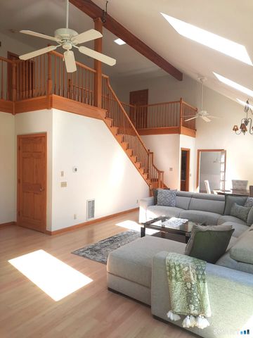 121 Picketts Ridge Road, Redding, CT 06896