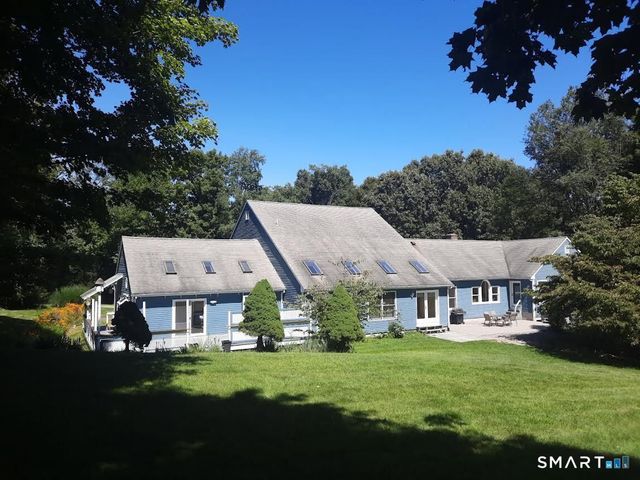 121 Picketts Ridge Road, Redding, CT 06896