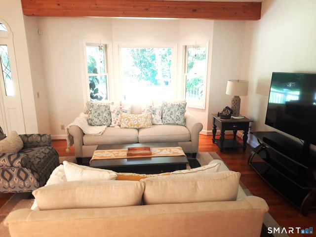 121 Picketts Ridge Road, Redding, CT 06896