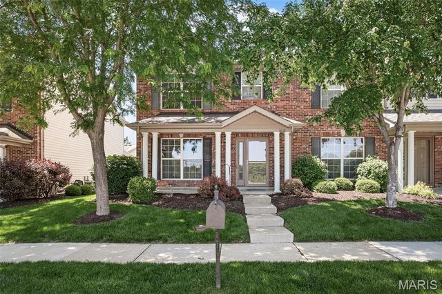 1109 Ridgeway Drive, Lake St Louis, MO 63367