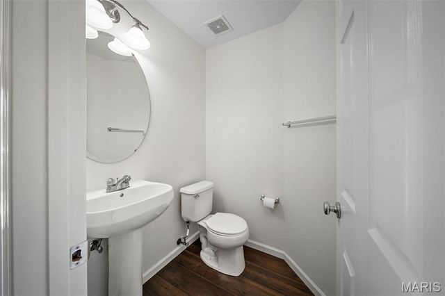 1109 Ridgeway Drive, Lake St Louis, MO 63367