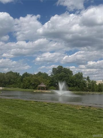1109 Ridgeway Drive, Lake St Louis, MO 63367
