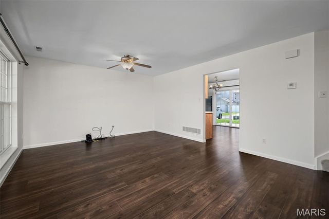 1109 Ridgeway Drive, Lake St Louis, MO 63367