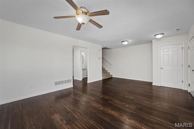 1109 Ridgeway Drive, Lake St Louis, MO 63367