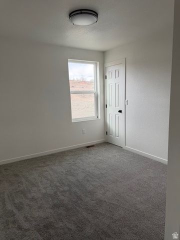 2714 S STATE ST, Roosevelt, UT 84066