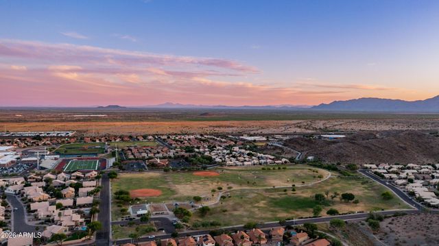 15642 S 31st Street, Phoenix, AZ 85048