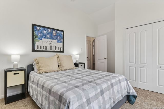 13627 SUMMER GLEN DR, San Antonio, TX 78247