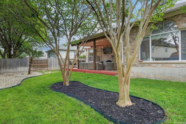 13627 SUMMER GLEN DR, San Antonio, TX 78247