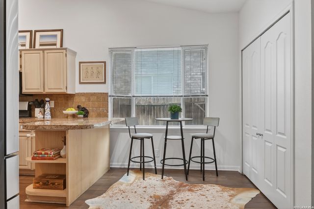 13627 SUMMER GLEN DR, San Antonio, TX 78247