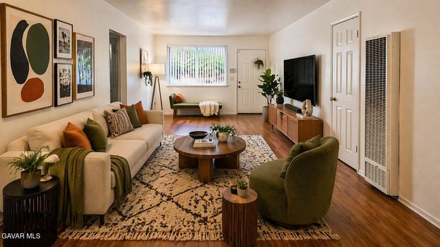 1140 W Avenue H12, Lancaster, CA 93534