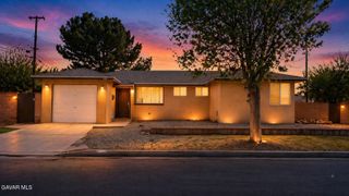 1140 W Avenue H12, Lancaster, CA 93534