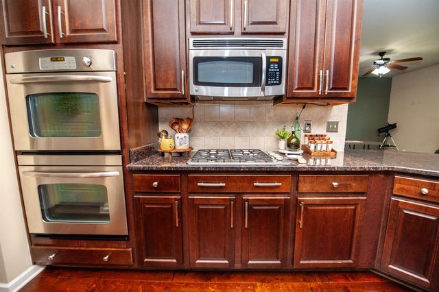 30 Lazy Willow Drive, Simpsonville, SC 29680