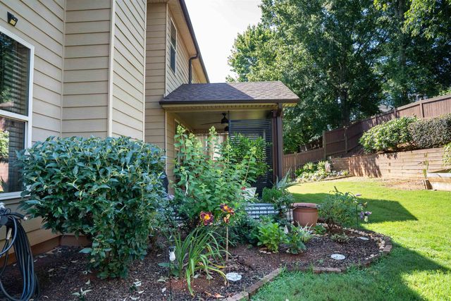 30 Lazy Willow Drive, Simpsonville, SC 29680