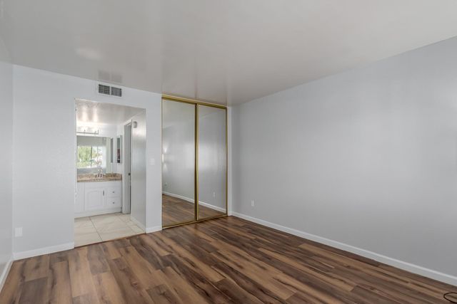 10444 N 69th Street Apt 206, Paradise Valley, AZ 85253