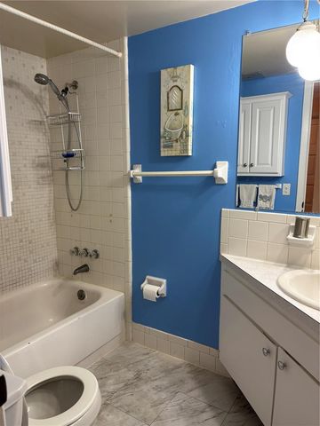 6000 1ST AVENUE S 14, St Petersburg, FL 33707