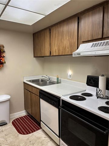 6000 1ST AVENUE S 14, St Petersburg, FL 33707