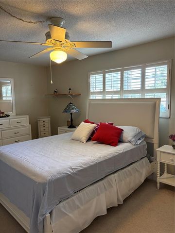 6000 1ST AVENUE S 14, St Petersburg, FL 33707