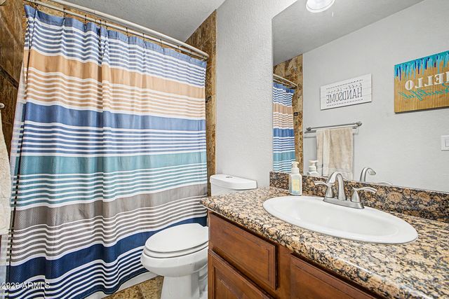 11421 E FLORIAN Avenue, Mesa, AZ 85208