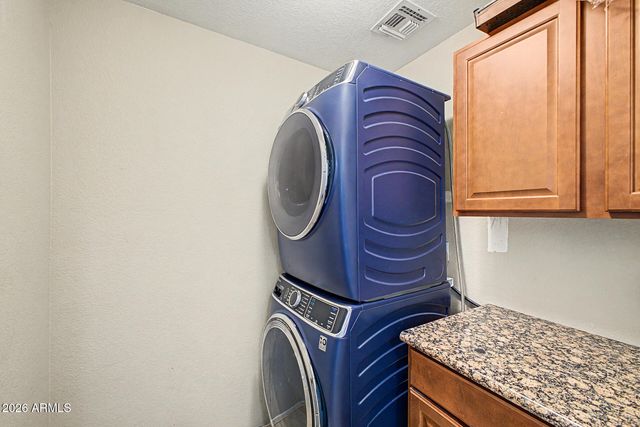 11421 E FLORIAN Avenue, Mesa, AZ 85208