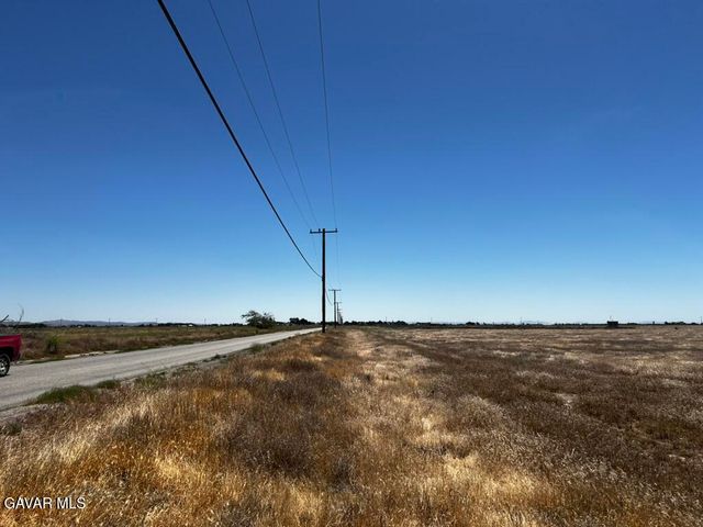 89 W Ave A Vic 89 Stw, Lancaster, CA 93536