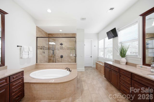 1224 Edbrooke Lane, Fort Mill, SC 29715