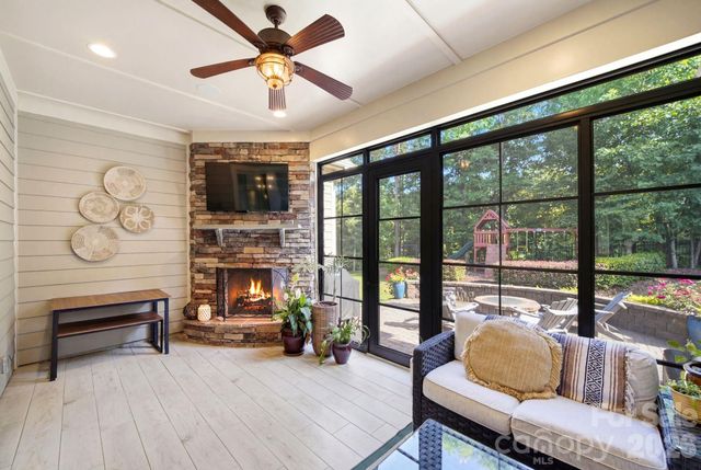 1224 Edbrooke Lane, Fort Mill, SC 29715