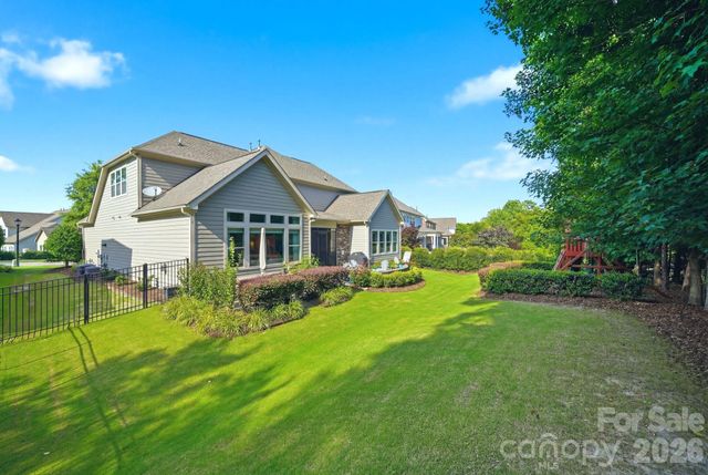 1224 Edbrooke Lane, Fort Mill, SC 29715