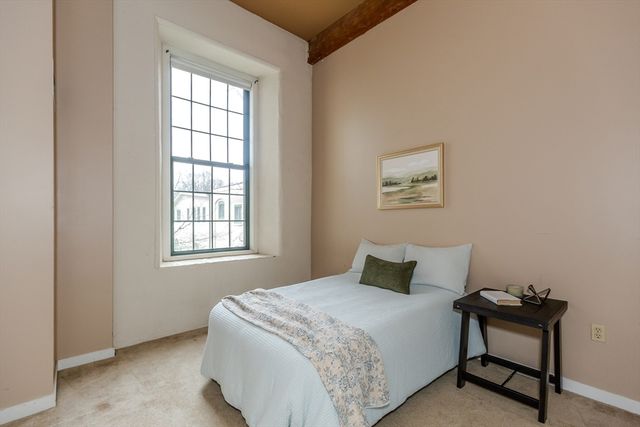 15 Higgins St 201, Smithfield, RI 02917