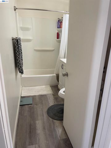 4427 Belle Dr, Antioch, CA 94509