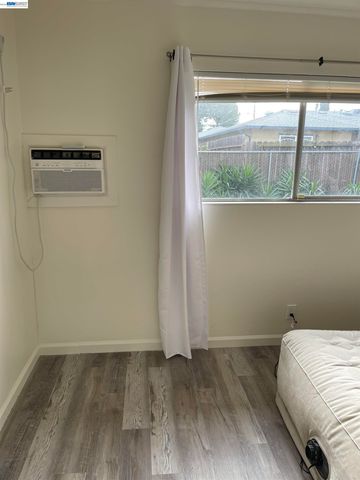 4427 Belle Dr, Antioch, CA 94509