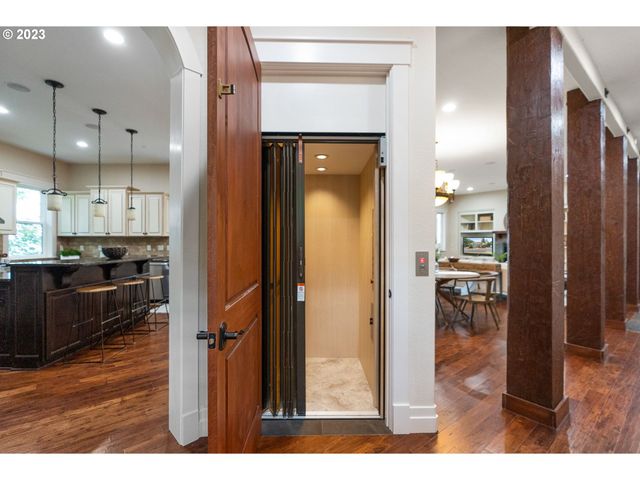 3100 Sw FAIRMOUNT Blvd, Portland, OR 97239