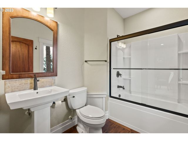 3100 Sw FAIRMOUNT Blvd, Portland, OR 97239