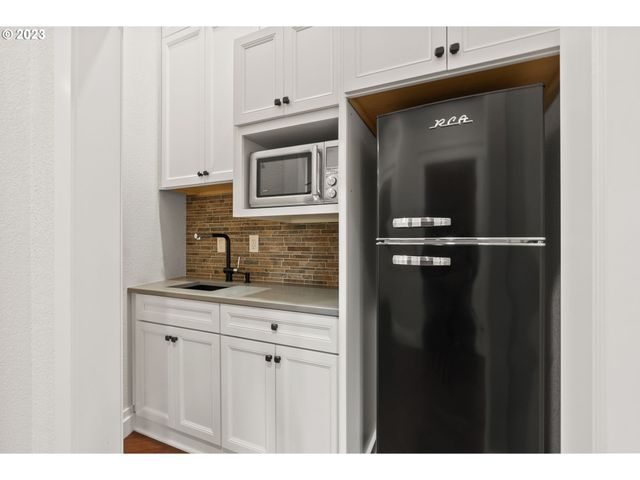 3100 Sw FAIRMOUNT Blvd, Portland, OR 97239