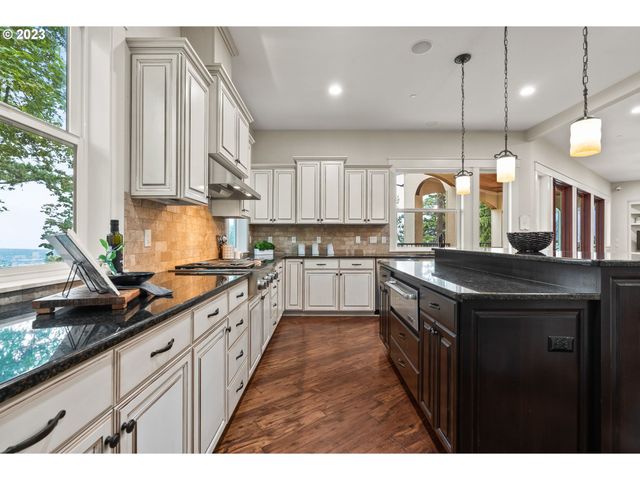 3100 Sw FAIRMOUNT Blvd, Portland, OR 97239