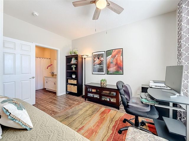 9068 LAKE CHASE ISLAND WAY 9068, Tampa, FL 33626