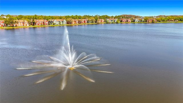 9068 LAKE CHASE ISLAND WAY 9068, Tampa, FL 33626