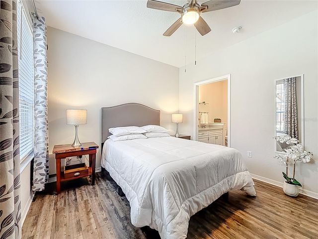 9068 LAKE CHASE ISLAND WAY 9068, Tampa, FL 33626