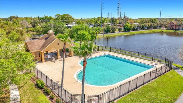 9068 LAKE CHASE ISLAND WAY 9068, Tampa, FL 33626