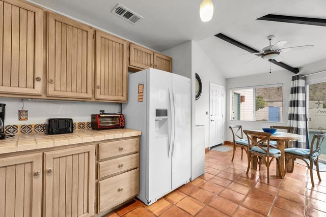 52420 Avenida Juarez, La Quinta, CA 92253