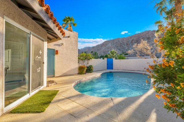 52420 Avenida Juarez, La Quinta, CA 92253