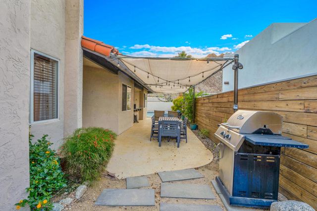 52420 Avenida Juarez, La Quinta, CA 92253