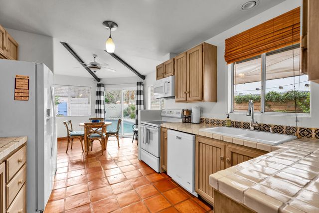 52420 Avenida Juarez, La Quinta, CA 92253