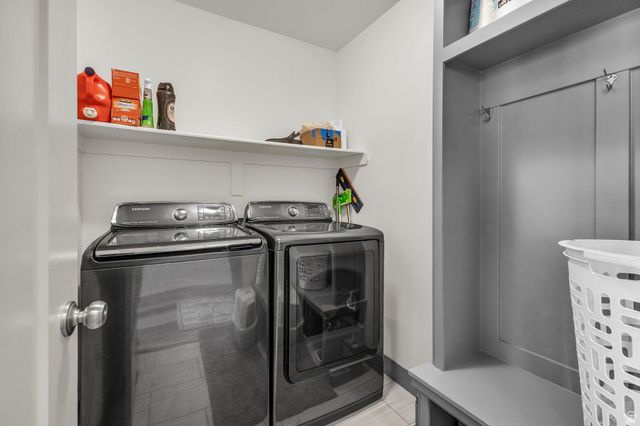 3377 S 2400 W, West Haven, UT 84401