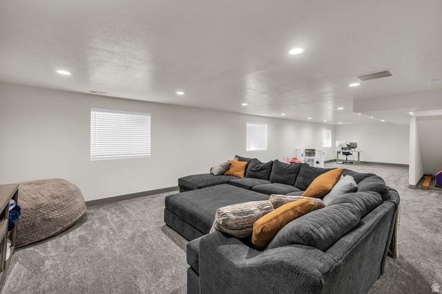 3377 S 2400 W, West Haven, UT 84401