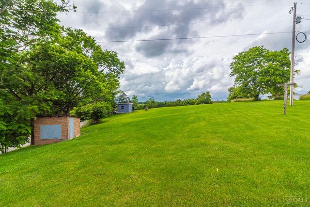 33 Stricklett Road, Manchester, OH 45144