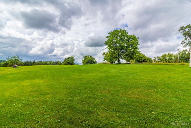 33 Stricklett Road, Manchester, OH 45144