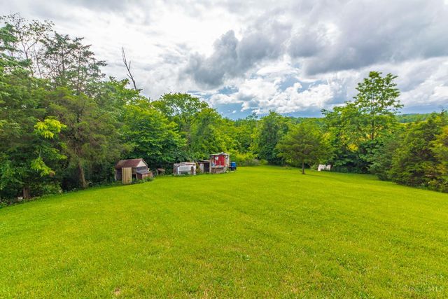 33 Stricklett Road, Manchester, OH 45144