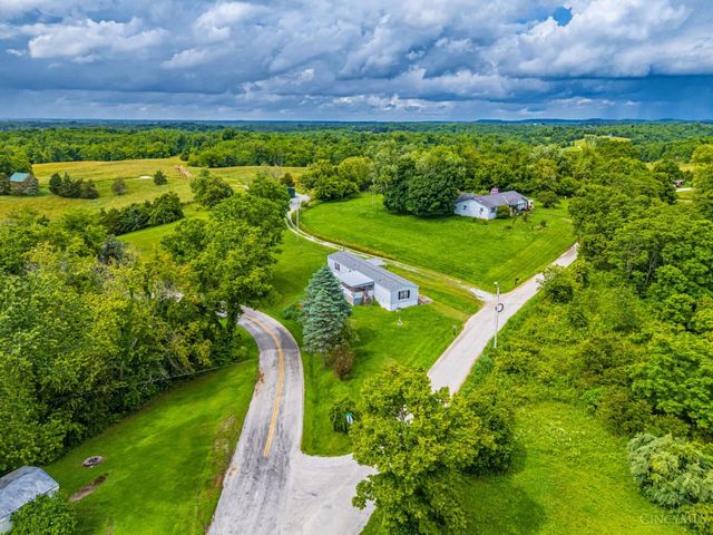 33 Stricklett Road, Manchester, OH 45144