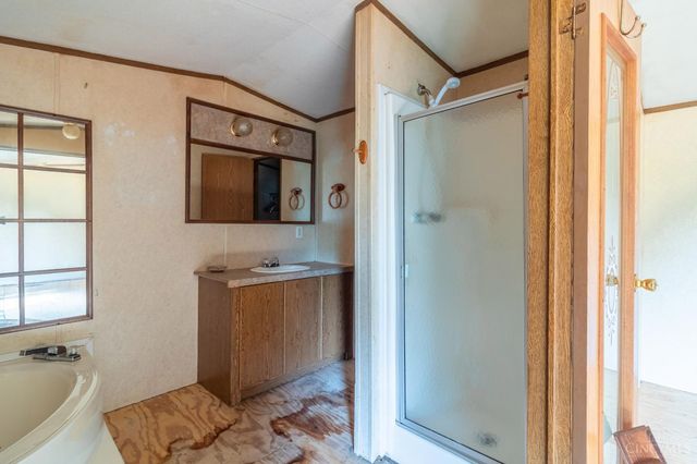 33 Stricklett Road, Manchester, OH 45144