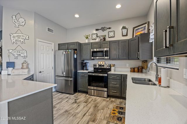 7414 E Glacier Park Court, Sahuarita, AZ 85629
